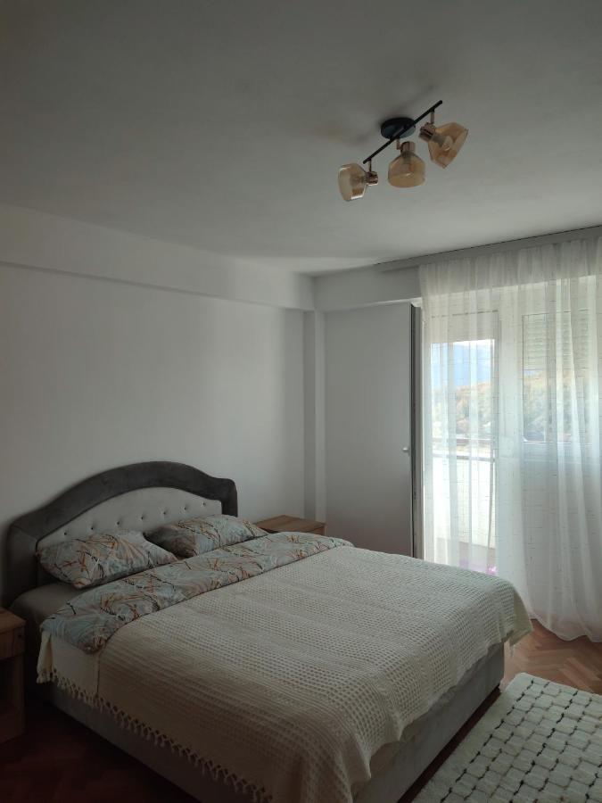 Apartman Dbb Nikšić Esterno foto